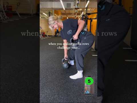 Vorschau des YouTube-Shorts She Built Her Back & Core WITH SCIENCE!